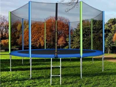 0Backyard+Trampoline6