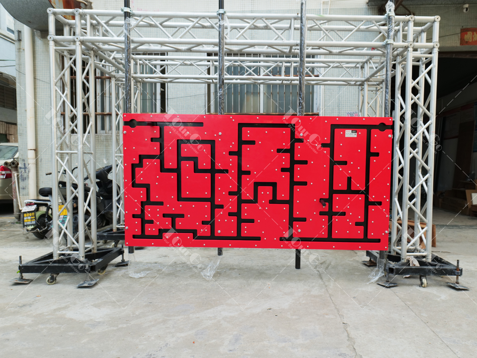 10Ninja peg wall
