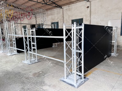 Obstacle Course Racing UIPM Obstacle 4. Over-under