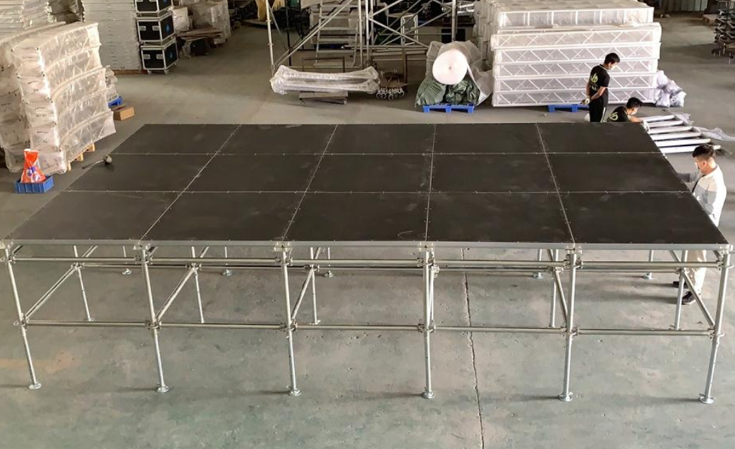 1Portable Stage Deck