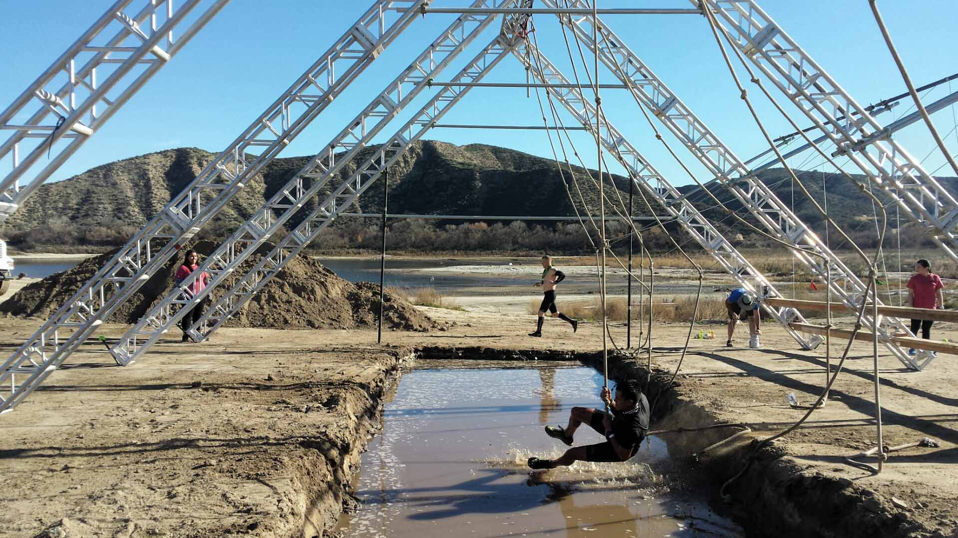 1TARZAN SWING