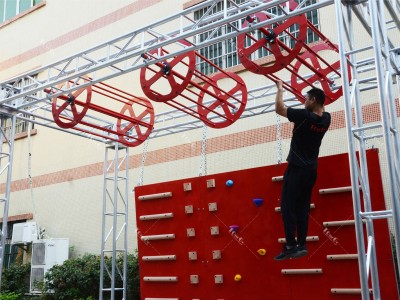 American Ninja Warrior Game Junior Course Ninja Rolling Wheel