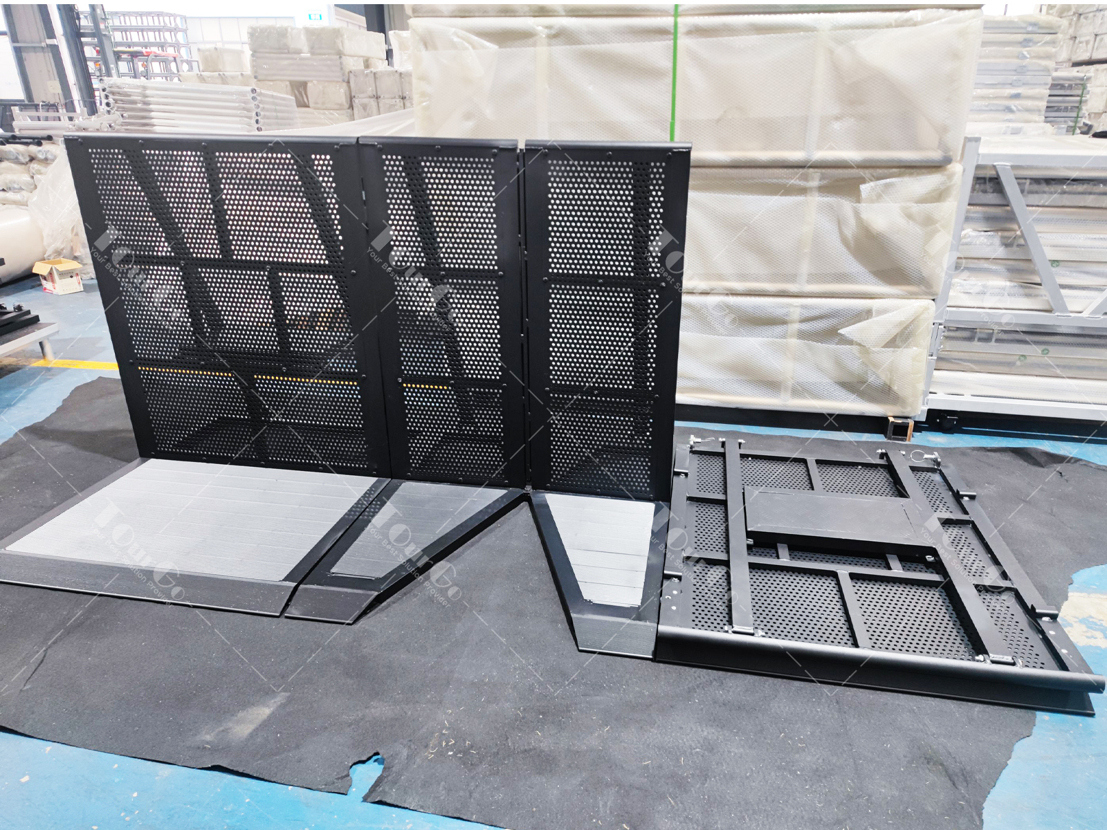 1  Stage Barriers