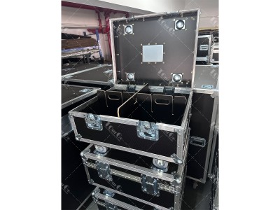 Utility Tour Trunk Case 