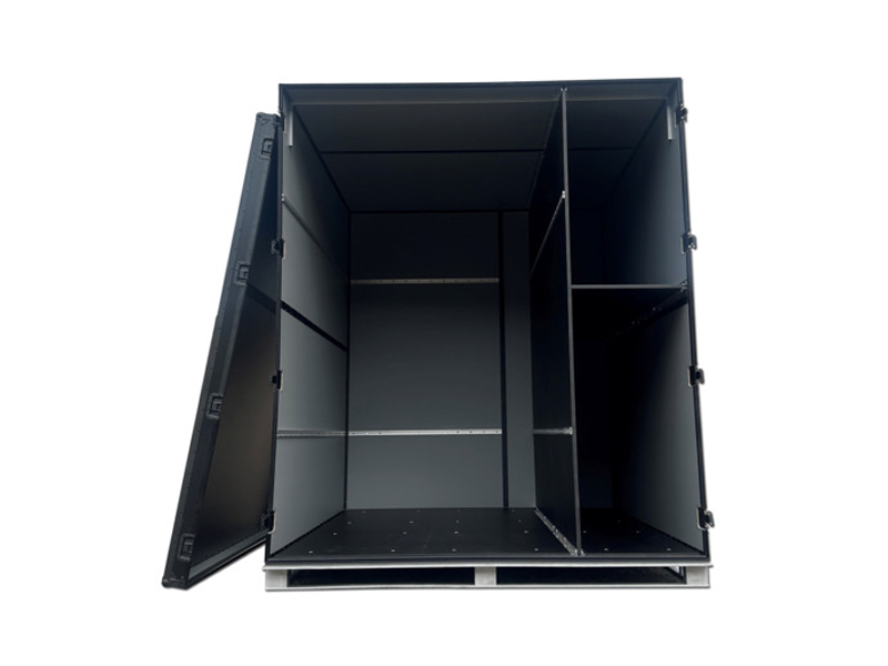 Custom-built Engine Flight Case for Motorsport Professionals the world over