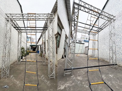  LADDER CLIMB