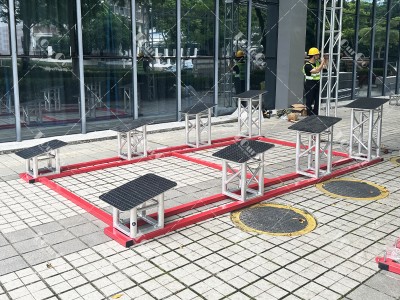 Obstacle Course Racing UIPM Obstacle 1. steps