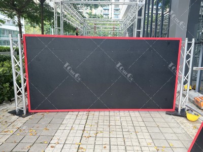 1 UIPM Obstacle 3. 1.5m wall