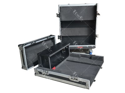 Allen & Heath SQ-5 mixing console flight case