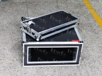 4U AMPLIFIER DELUXE CASE 