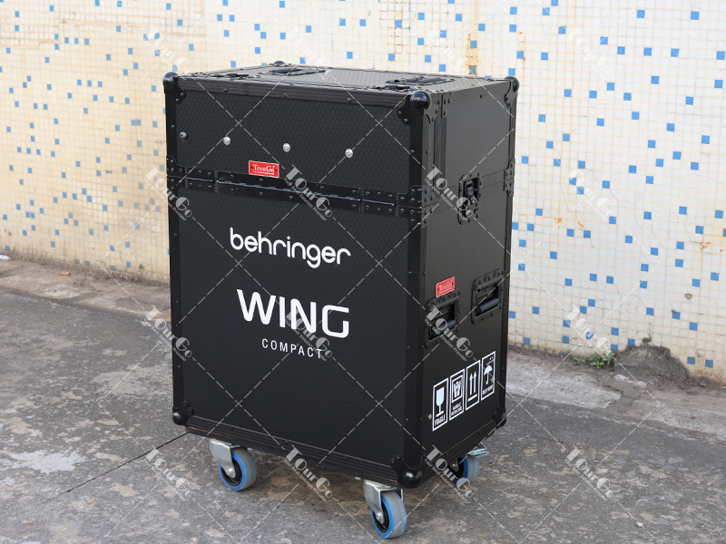 1 All Black Flip flight case