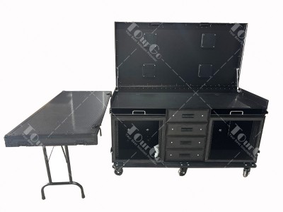 All in Black AV Broadcasting Flight Cases Fit for 4 x 27Inch Monitors