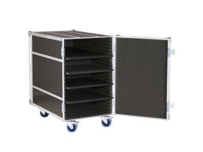 Flight case for woodwind instruments