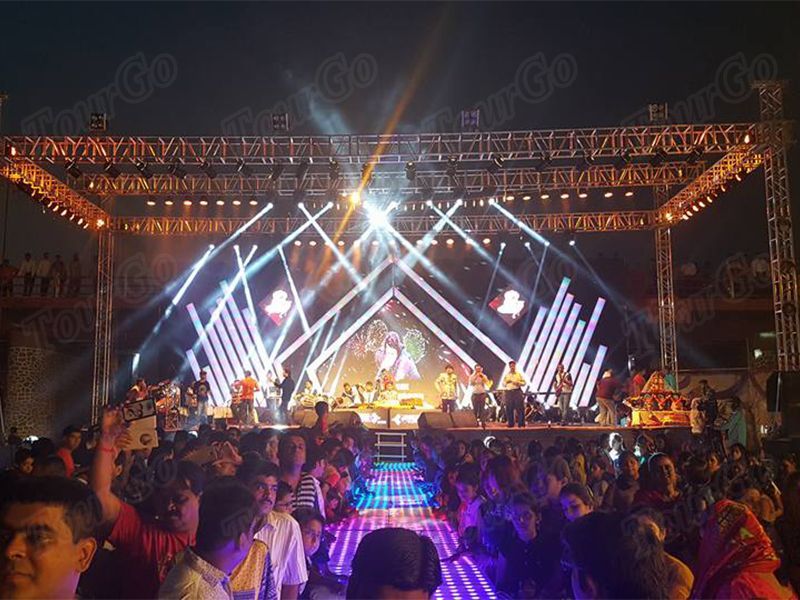 stage-lighting-truss