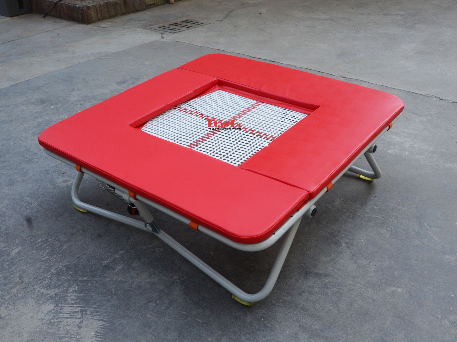 Adjustable Inclined Gymnastic Mini Trampoline for Ninja Training