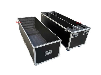 Universal Dual 70inch LCD/LED/Plasma TV Flight Case With 4″ Wheels