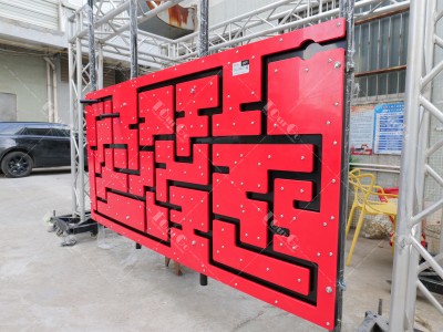 16ninja warrior peg board maze climbing