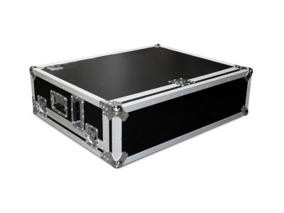 CASE FOR YAMAHA LS9 32 CHANNEL MIXER W/ CASTERS & DOGHOUSE