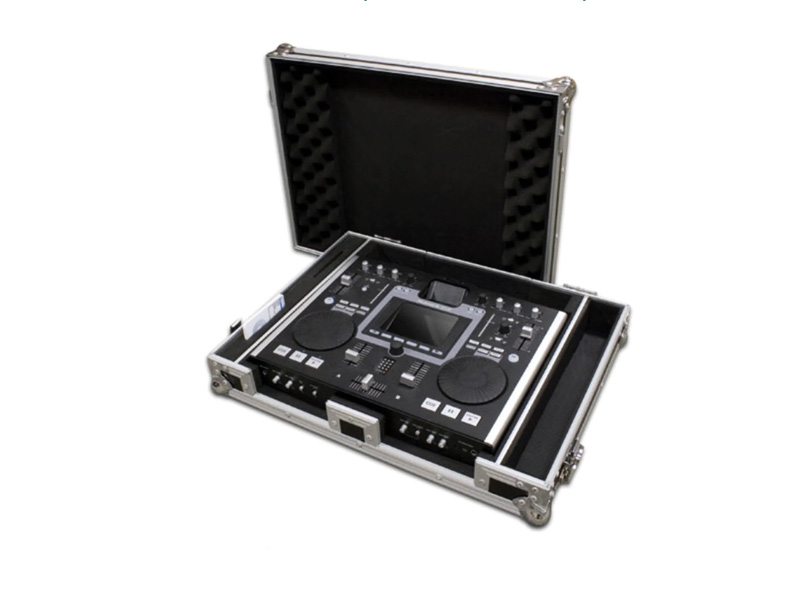 CASE FOR A NUMARK IDJ2 WITH 2 IPOD STORAGE