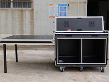 Custom made wooden dj mixer Rack flight road case for portable Live Video Streaming Broadcasting Tricaster Travel