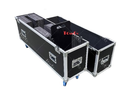 Custom Single 32″ – 37″ Universal Adjustable LCD/LED/Plasma TV Flight Case With 4″ Wheels