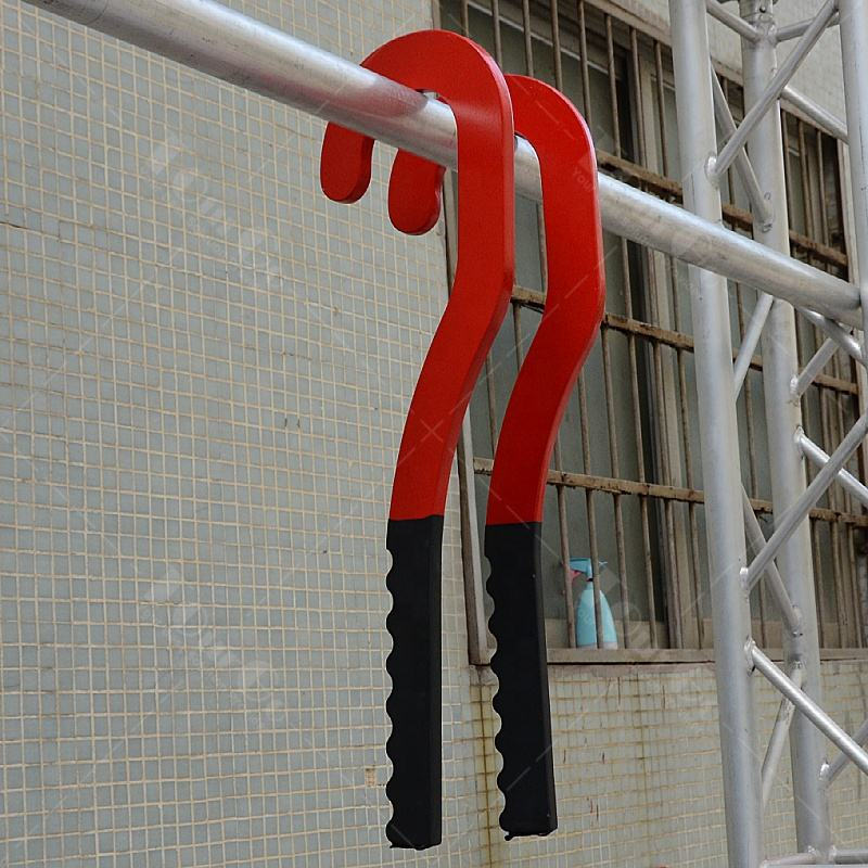 Ninja Warrior Obstacle Howler Hook for Outdoor Spartan Race