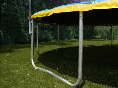 1Backyard+Trampoline+with+Safety+Enclosure4