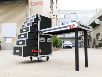 7-Drawer Utility Case 20