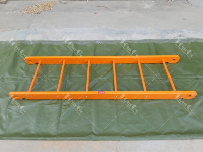 2Hanging Ladder
