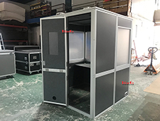 Top and Bottom Splicing Easy Assembly Two-person Soundproof Interpretation Booth