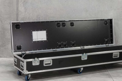 2 ROAD CASES / 24 X 90 SHORT CASE