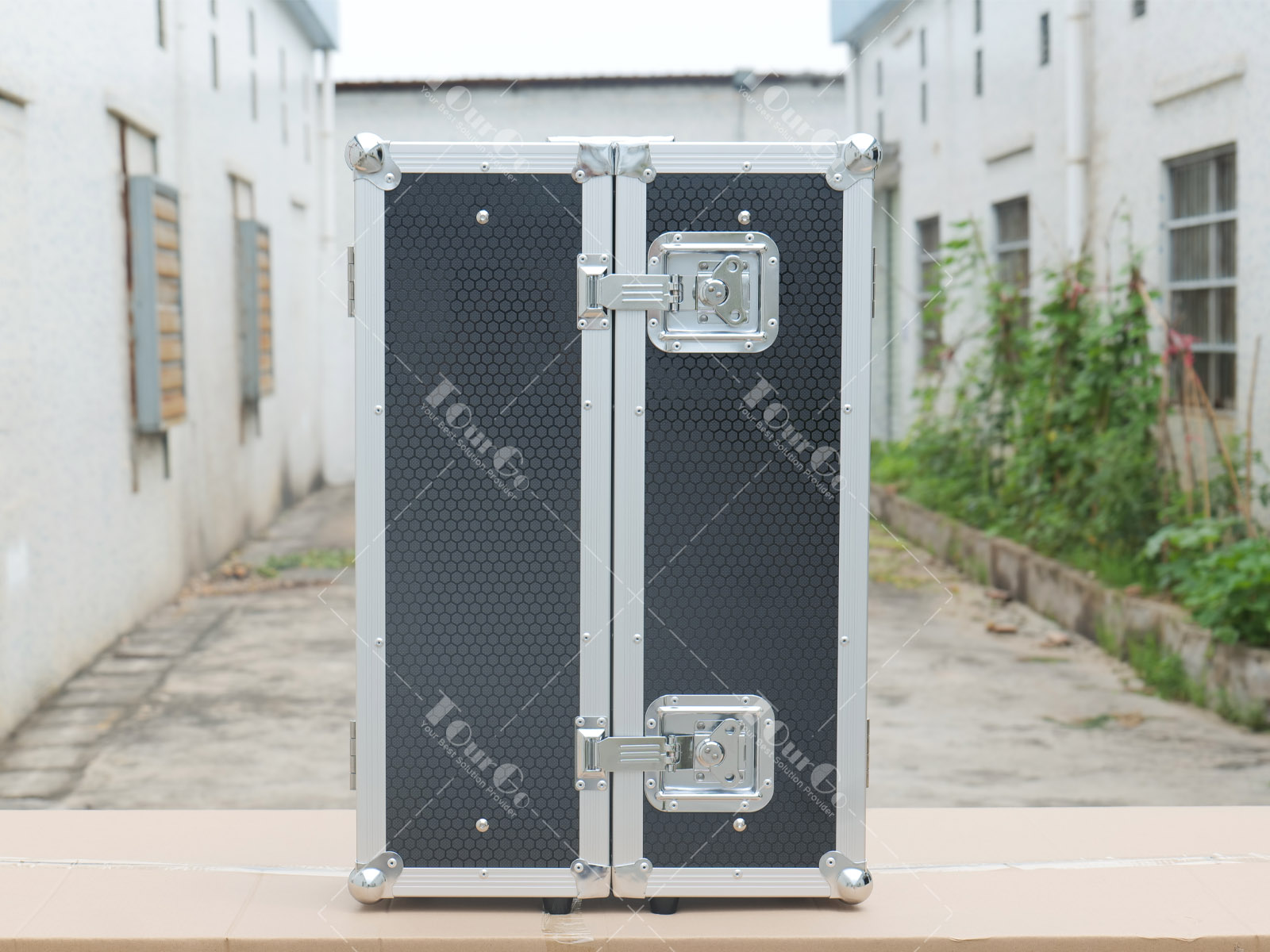 2 Makeup Mirrors Flight Case