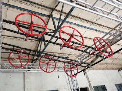 OCR 100m Obstacle– 4-Wheel Rig