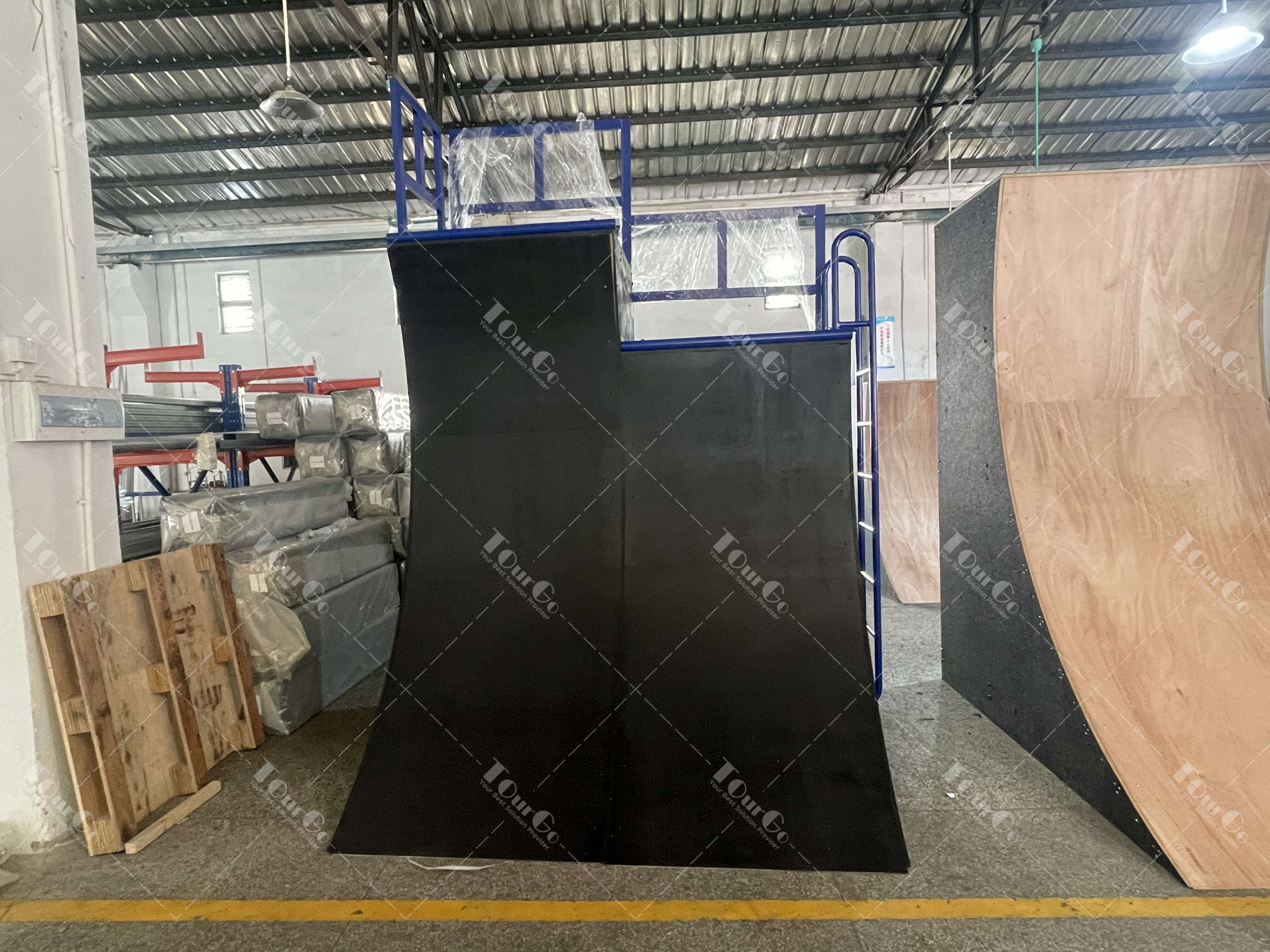 Kids Ninja Obstacles Warped Wall Manufacturer