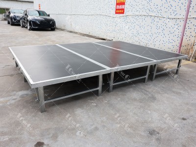 2 portable stages 