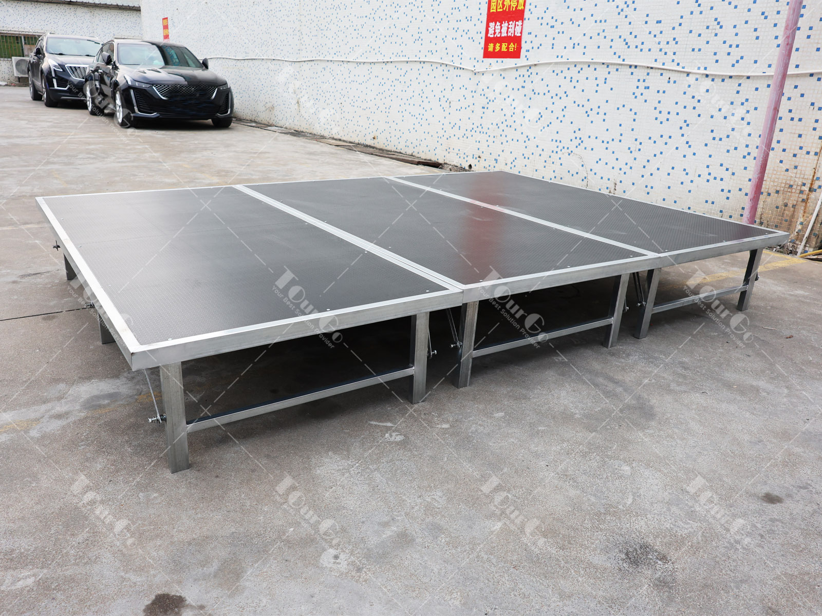 2 portable stages 