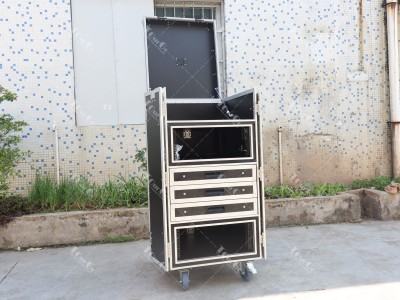 2 workbench flight case