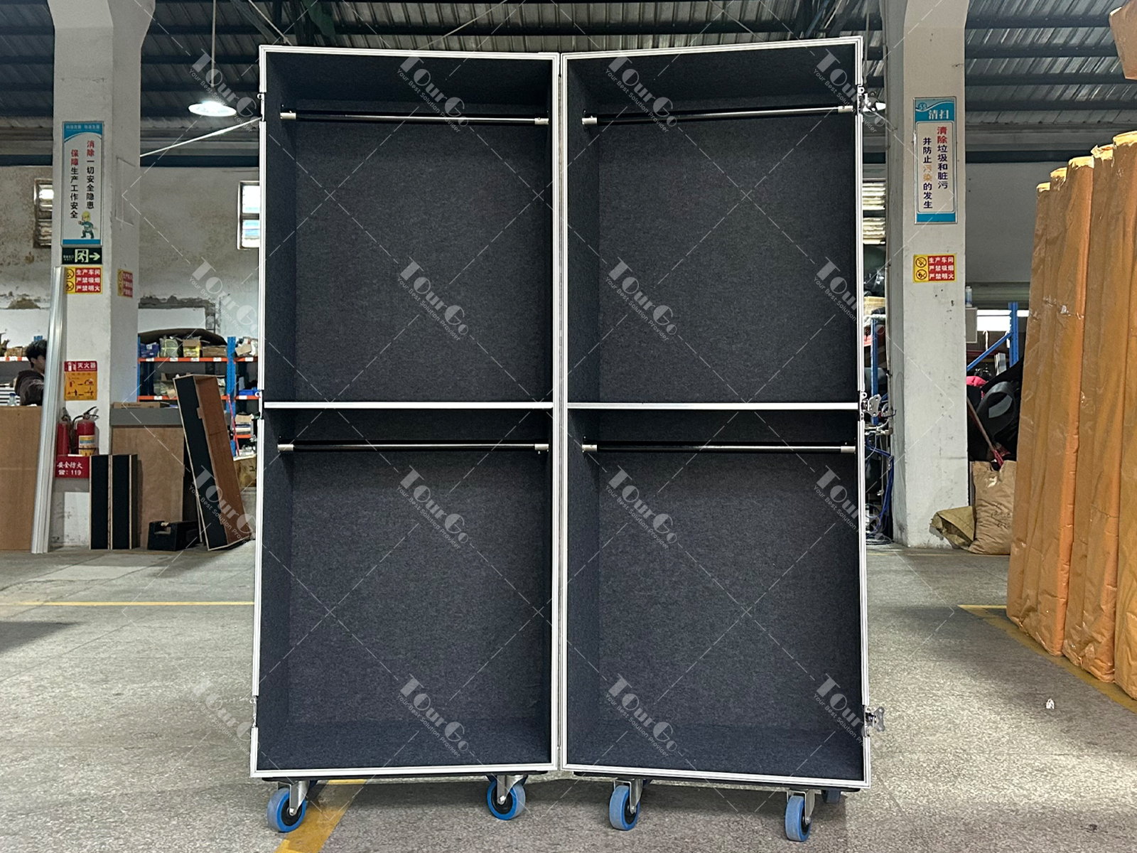 2 Retail Display Flight Case 