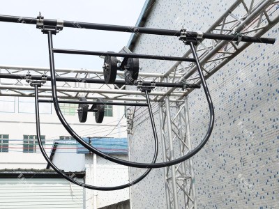 Ninja warrior obstacles JUNGLE SWINGS