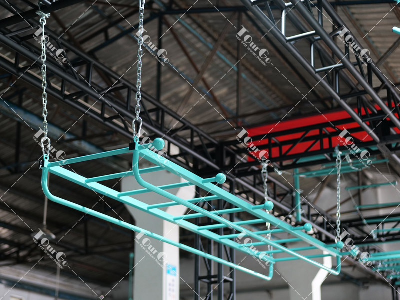 2 Hanging Metal Ladder