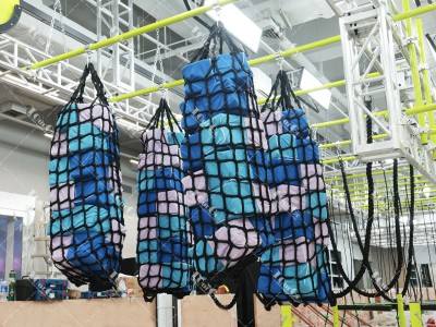CARGO TUBE NET WITH BALLS–Ninja Obstacle Elements