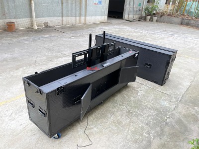 Why Professionals Prefer TourGo 100inch All in Black Motorised Lift TV Flight Case?