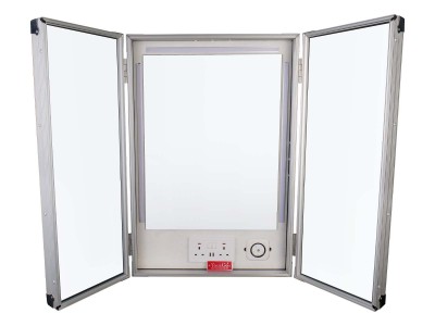 Custom Magic Make-Up Mirror Flight Case with Dimmable and Colour Temperature Control
