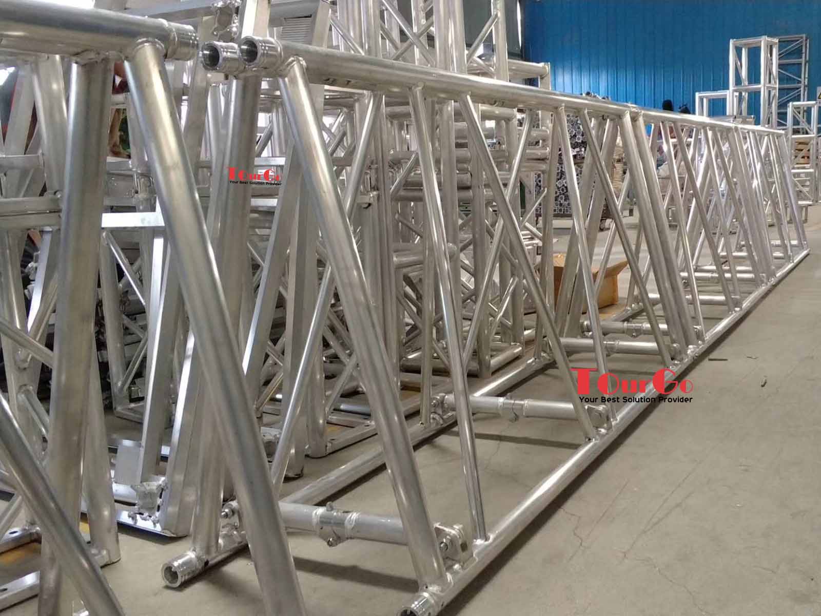 TRIANGLE TRUSS