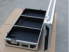 Flight Case / Coffin Case for CDJ decks and Pioneer’s DJM600 / 700 Mixer