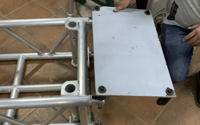 2 Base for pre rig truss with mail connectors