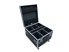 Flight Lighting Road Case for 6 Chauvet R2X wash fixtures