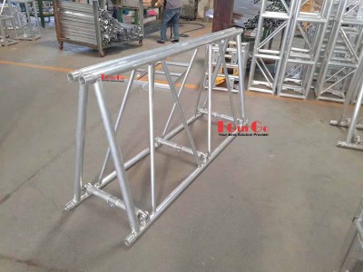 23 TRIANGLE TRUSS