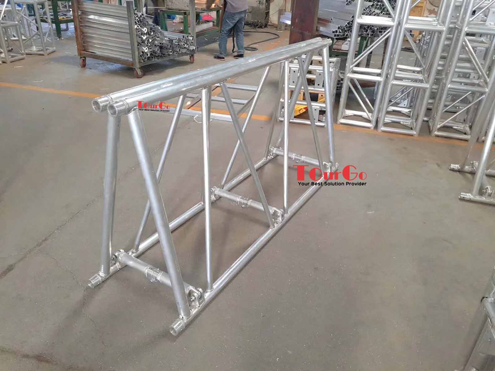 23 TRIANGLE TRUSS