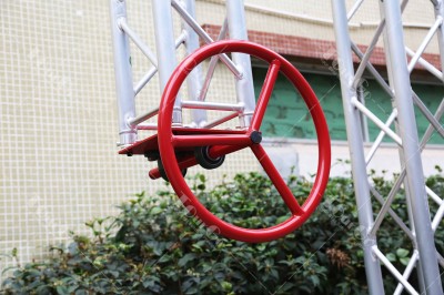 2 SPINNING WHEELS SMALL